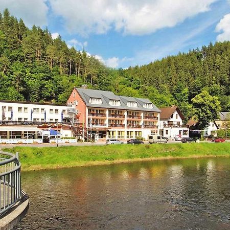 Hotel Am Schlossberg Ziegenrück Exterior foto